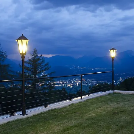 Villa Lion Hill Private Luxury Retreat
