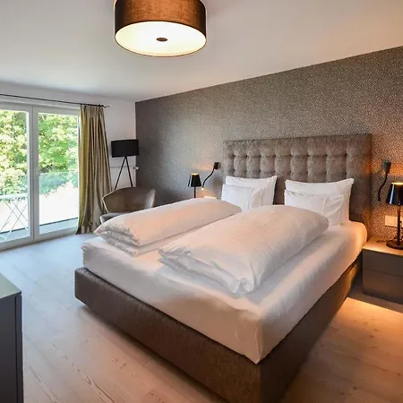 Villa Lion Hill Private Luxury Retreat *
