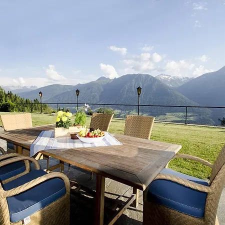 Lion Hill Private Luxury Retreat